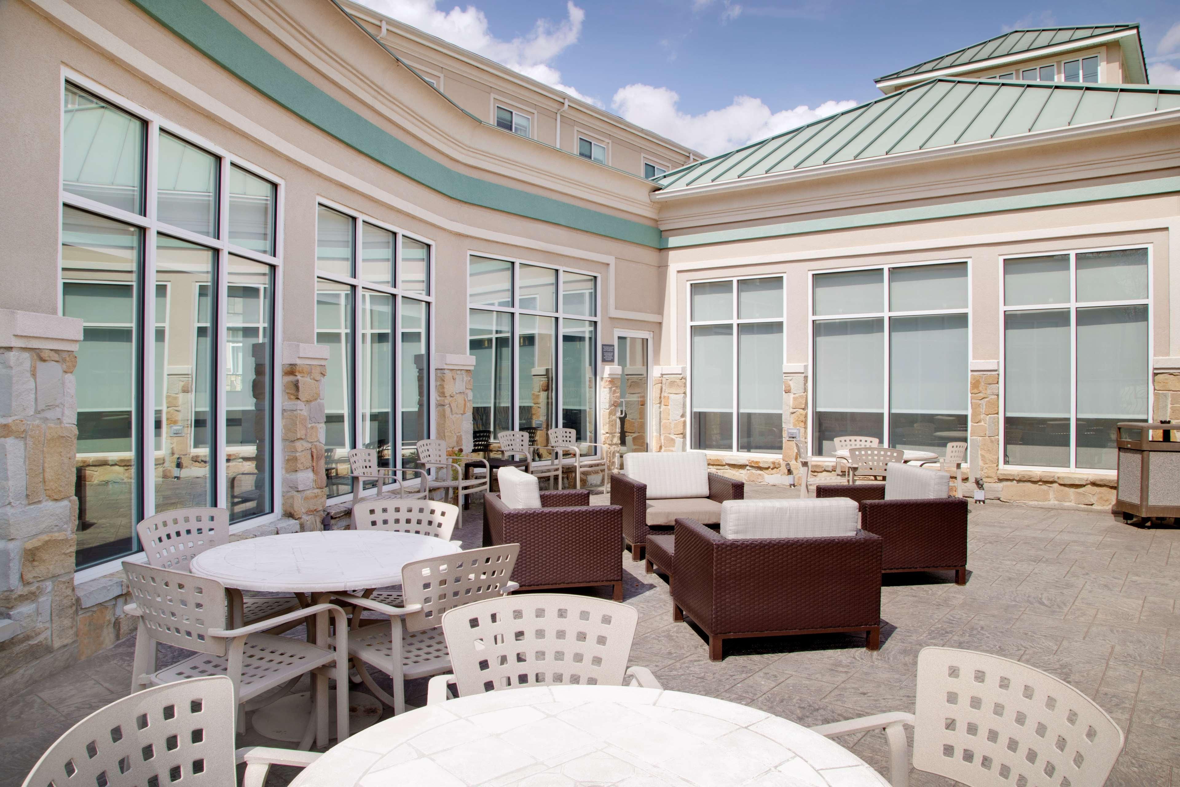 Hilton Garden Inn Тилер Екстериор снимка