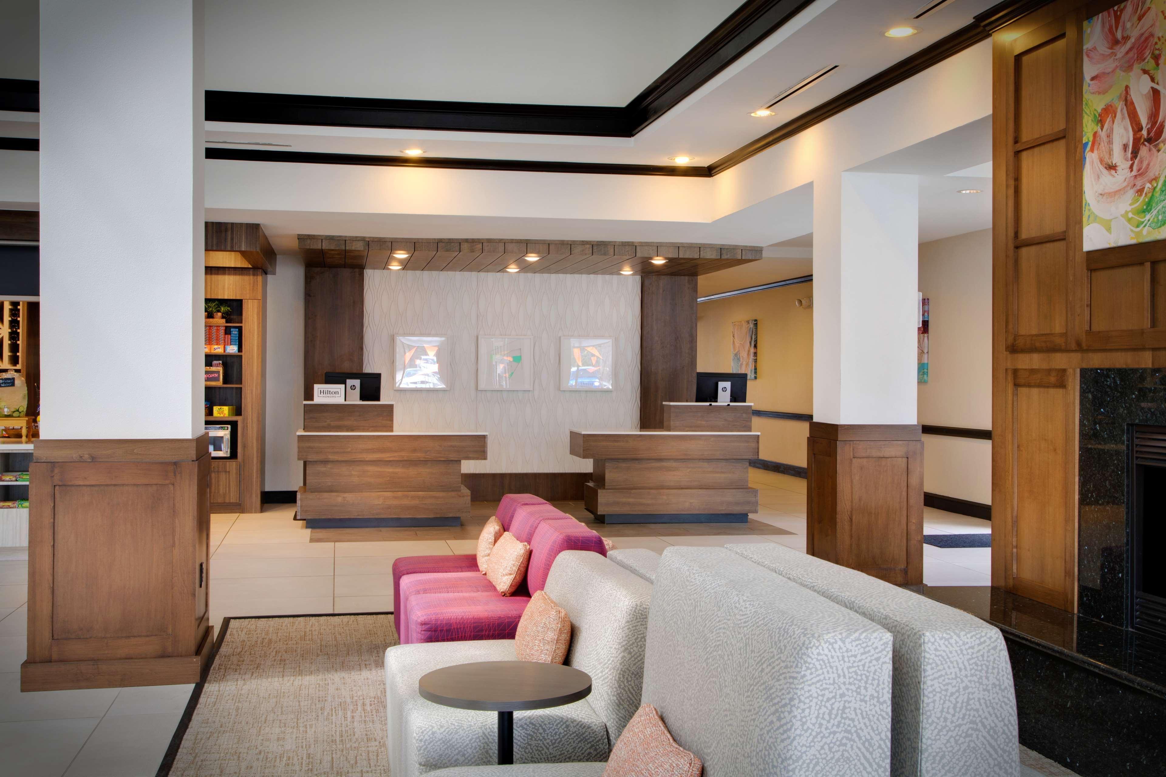 Hilton Garden Inn Тилер Екстериор снимка