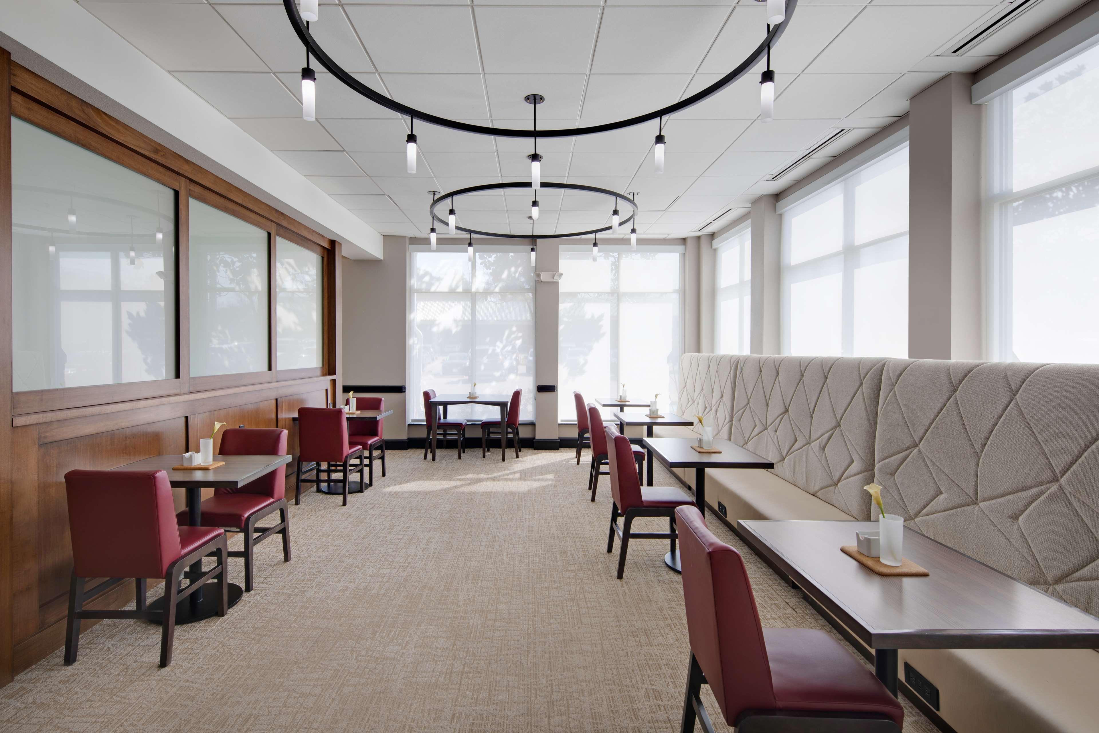 Hilton Garden Inn Тилер Екстериор снимка