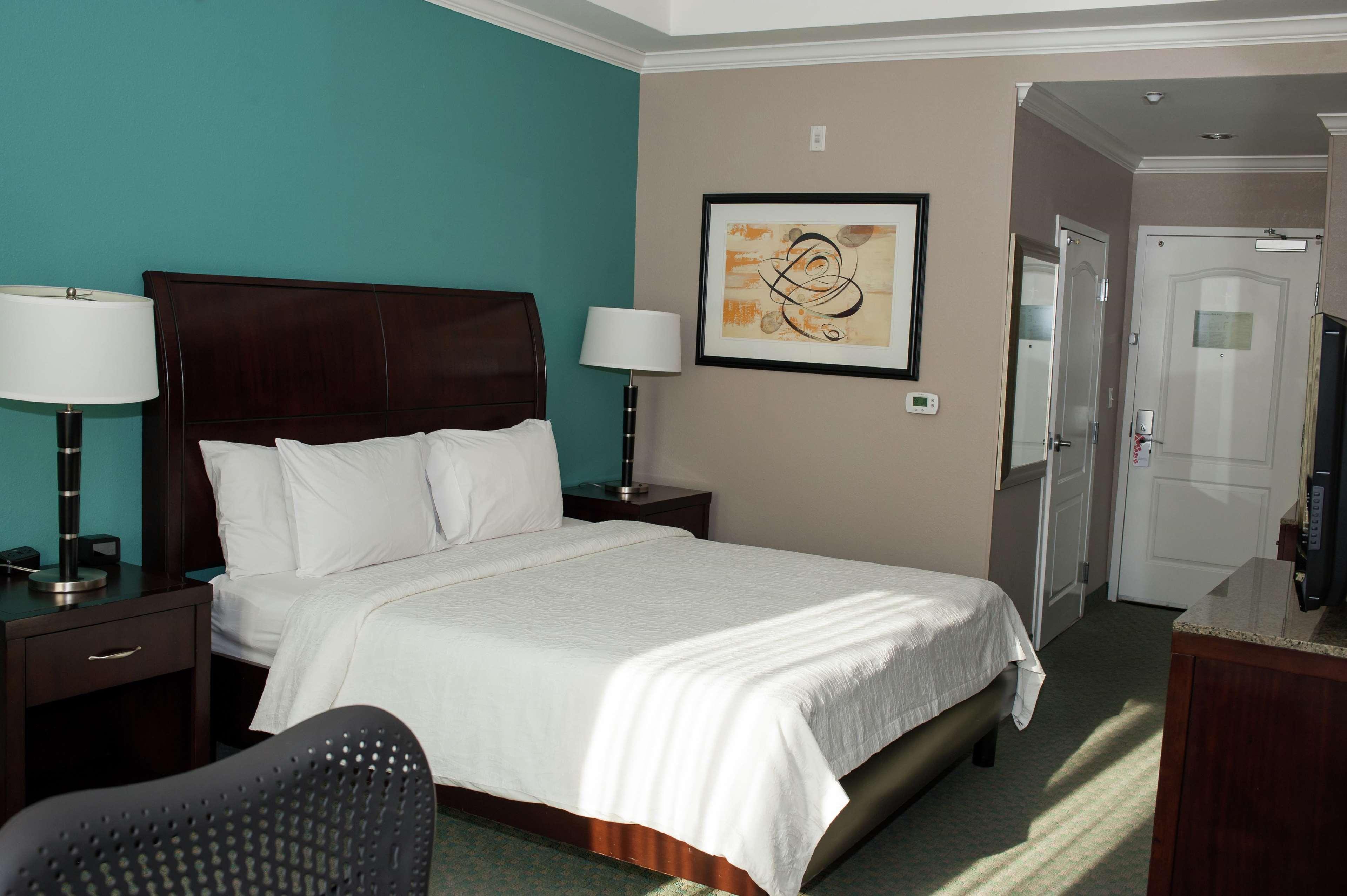 Hilton Garden Inn Тилер Екстериор снимка