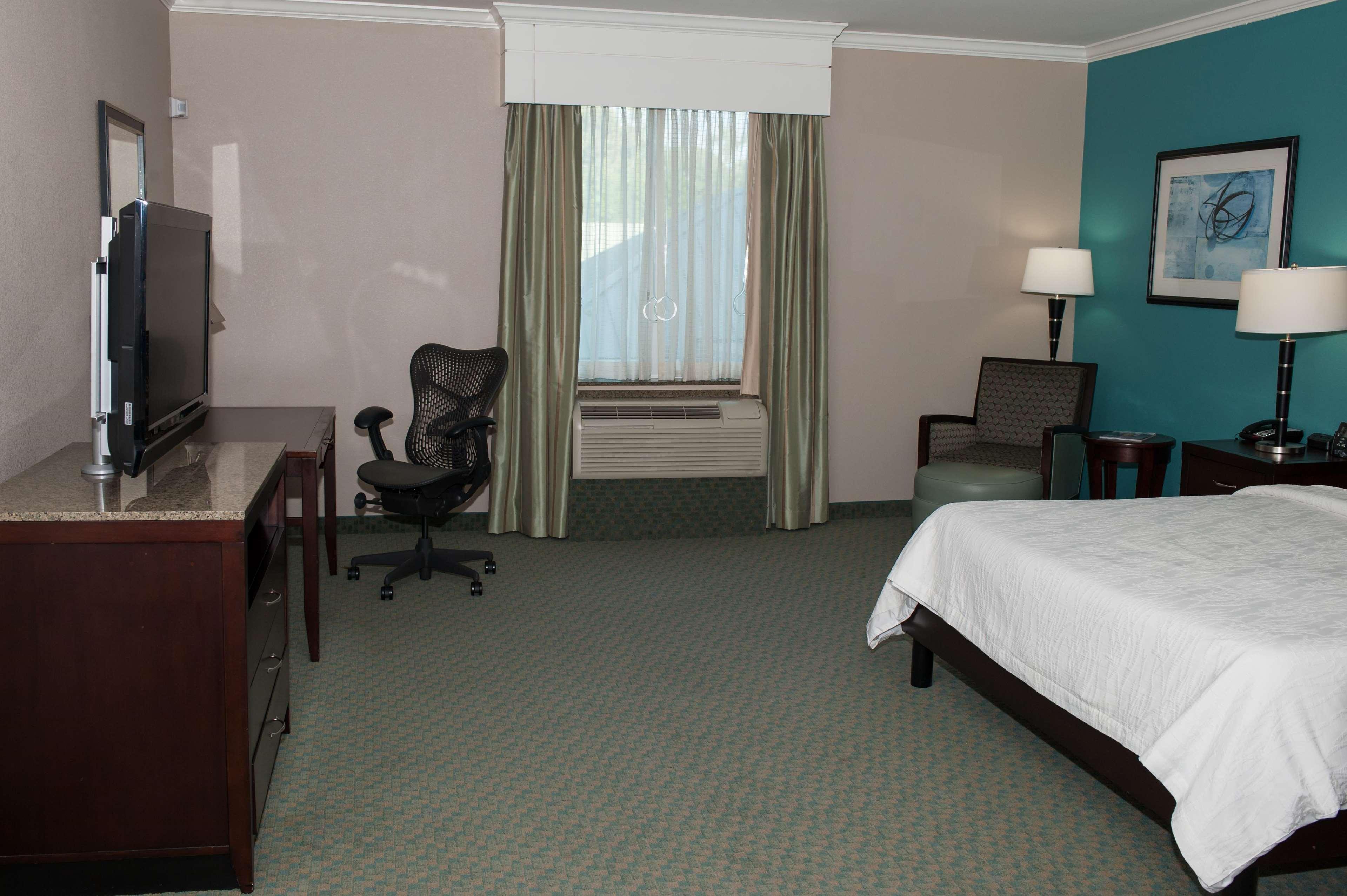 Hilton Garden Inn Тилер Екстериор снимка